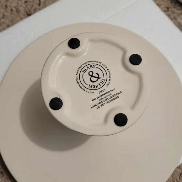 Pedestal Cake Stand - Picture 3 of 5